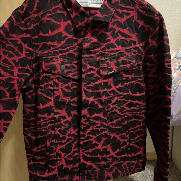 Supreme Jacket - Picture 3 of 3